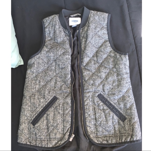 Vest - Picture 1 of 2